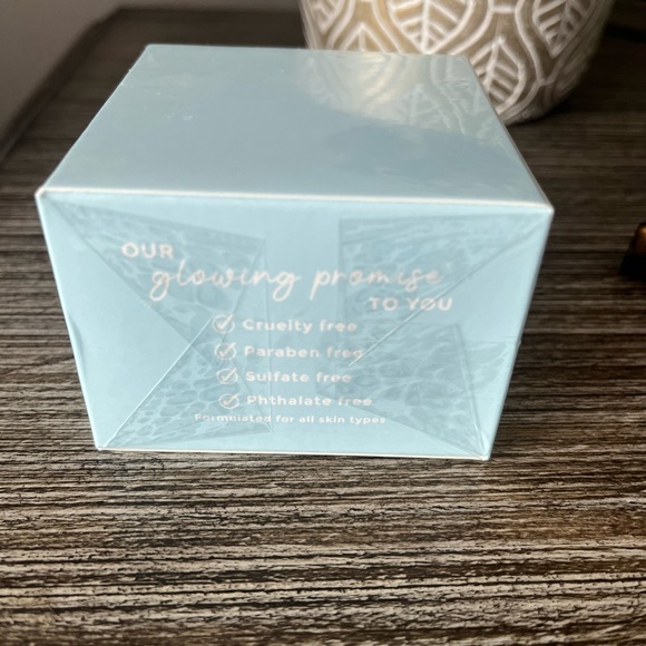 ⭐️$5 Bundled w/Any Item⭐️ - Picture 2 of 5